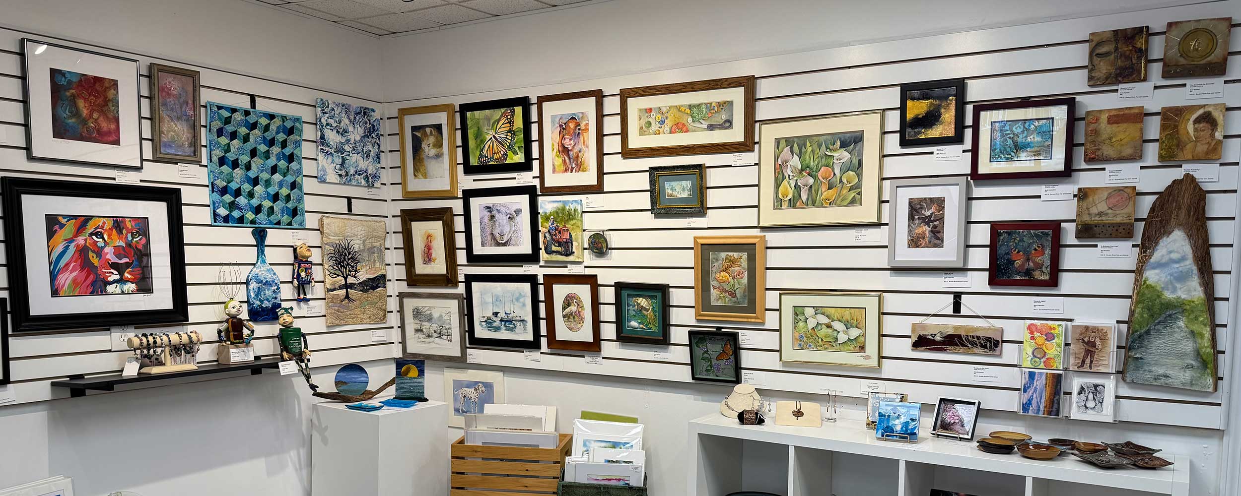 a banner showing items for sale in our members gallery